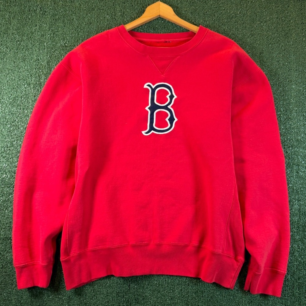 MLB Boston Red Sox Sweatshirt Mens XL Red Good Embroidered Logo Crewneck